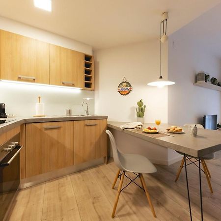 Bravissimo La Mora Lejlighed Girona Eksteriør billede